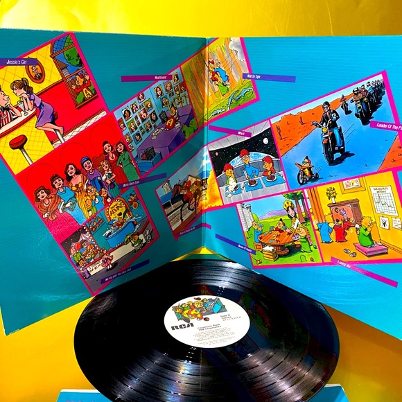 CHIPMUNK ROCK 80’s ALVIN, SIMON & THEODORE VINYL RCA RECORD ALBUM & SLEEVE 12” - Picture 2 of 15